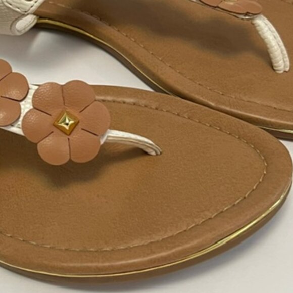 Andiamo Adanielle Womens White & Tan Flower Thong Sandals Size 8.5 - Picture 6 of 10